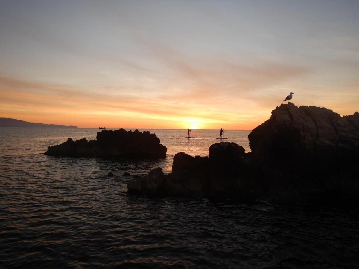 Appartamento Llagut L' Escala Esterno foto